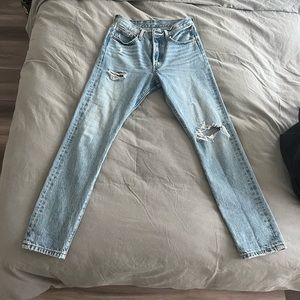Levi’s “can’t touch this” 501